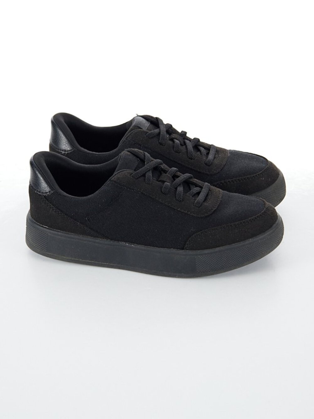 Kizik Prague Black Kid's Big 2Y Shoes Comfort Slip On Athletic